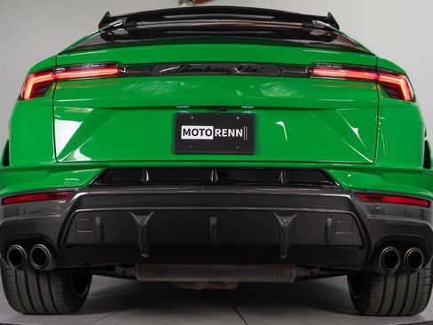 Used 2023 Lamborghini Urus Performante AWD/4WD image 29