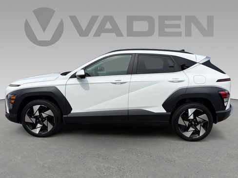 Used 2024 Hyundai Kona Limited AWD/4WD image 8