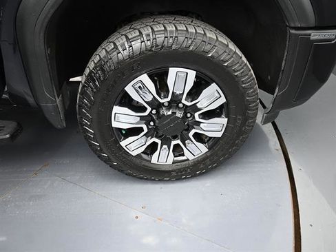 Used 2024 GMC Sierra 2500 Denali w/ Max Trailering Package image 25