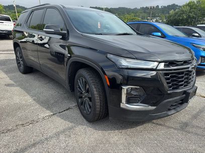 Used 2023 Chevrolet Traverse RS