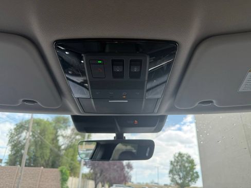 New 2026 Mitsubishi Outlander AWD image 18
