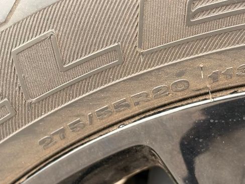 Used 2023 Jeep Wrangler Unlimited Sahara AWD/4WD image 7
