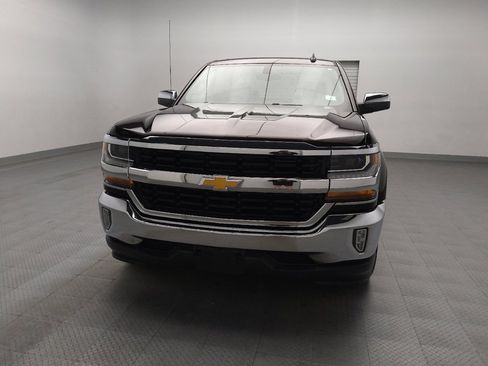 Used 2018 Chevrolet Silverado 1500 LT w/ Texas Edition image 15