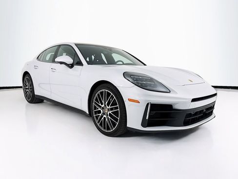 Certified 2025 Porsche Panamera 4 AWD/4WD image 7