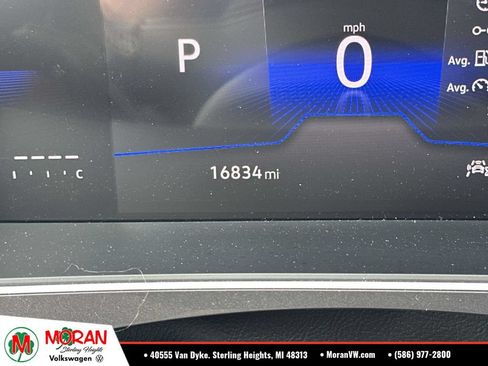 Used 2024 Volkswagen Tiguan SE AWD/4WD image 22