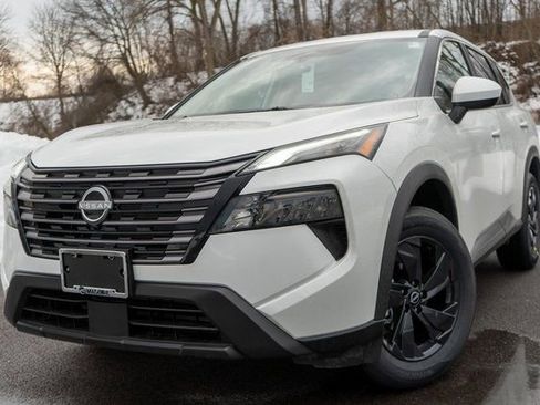 New 2026 Nissan Rogue SV w/ Cold Weather Package AWD/4WD image 1