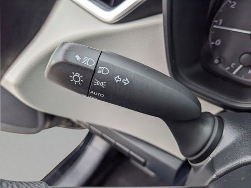 Used 2024 Toyota Corolla LE image 28