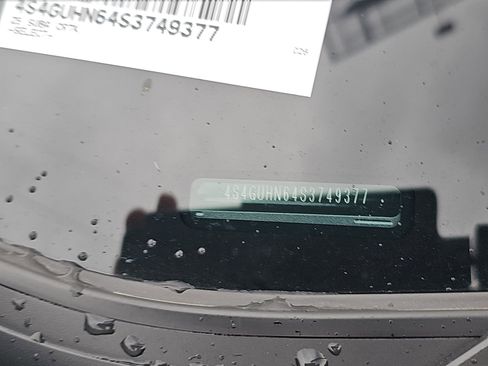 Used 2025 Subaru Crosstrek 2.5i Limited w/ Crosstrek Mirror Package image 14