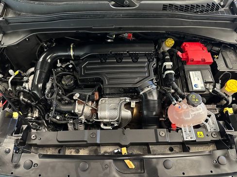 Used 2023 Jeep Renegade Trailhawk w/ Trailhawk Elite Group image 24