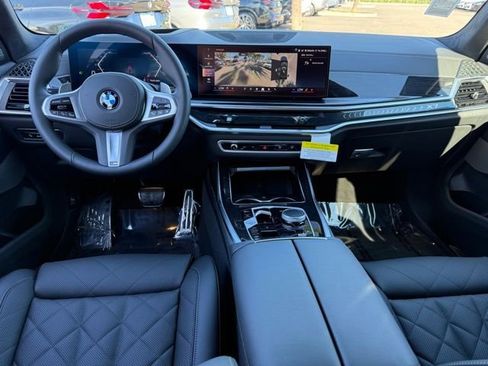 New 2026 BMW X7 xDrive40i w/ M Sport Package image 30