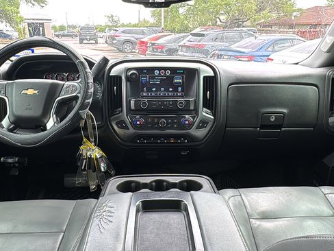 Used 2015 Chevrolet Silverado 1500 LTZ Z71 w/ LTZ Plus Package AWD/4WD image 16