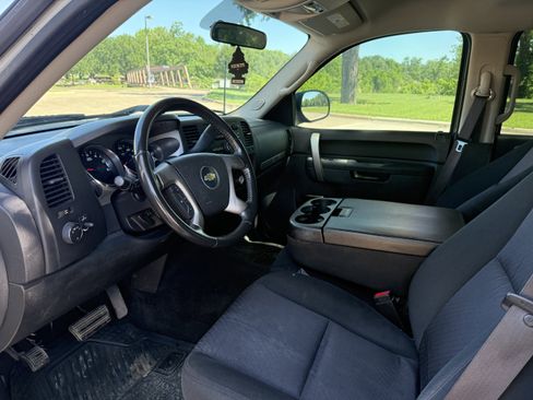 Used 2011 Chevrolet Silverado 1500 LT image 9