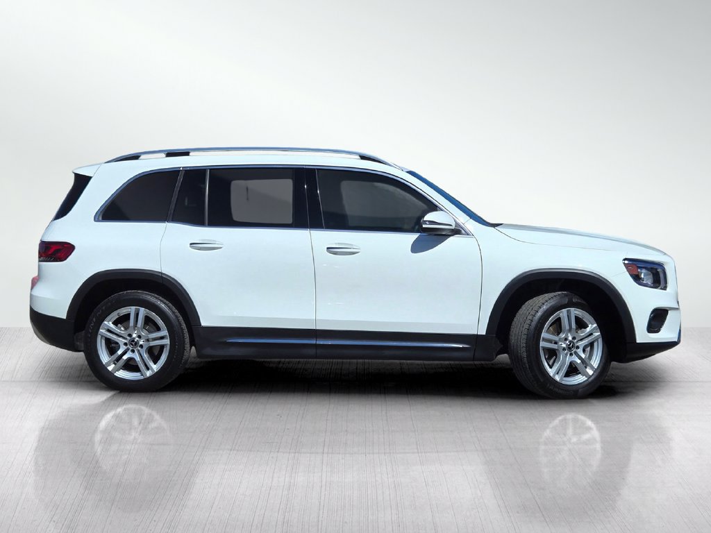 Used 2022 Mercedes-Benz GLB 250 image 4