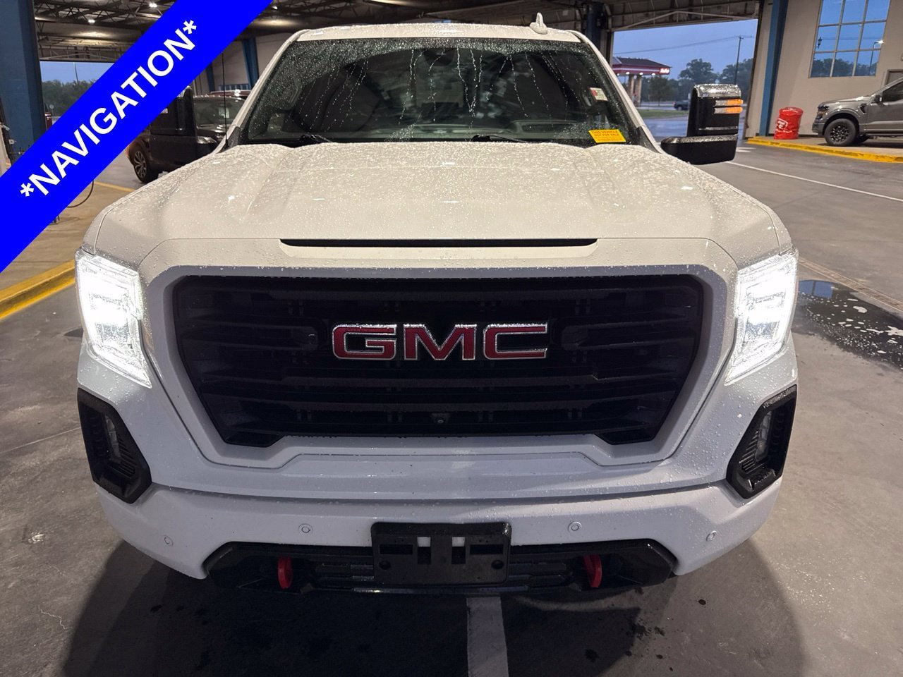 Used 2020 GMC Sierra 1500 AT4 w/ AT4 Premium Package AWD/4WD image 2