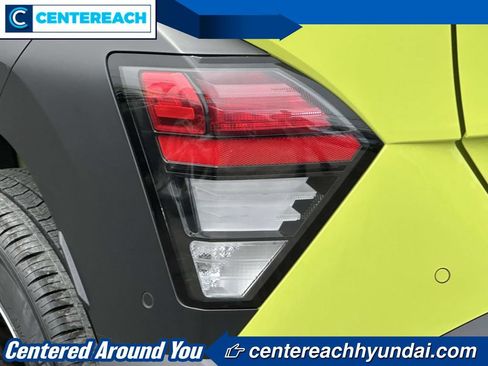Used 2024 Hyundai Kona Limited AWD/4WD image 9