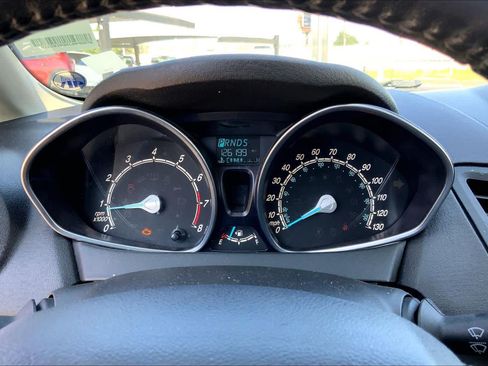 Used 2014 Ford Fiesta SE FWD image 22