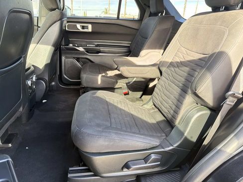 Certified 2020 Ford Explorer XLT image 21