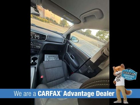Used 2020 Kia Sportage LX FWD image 66