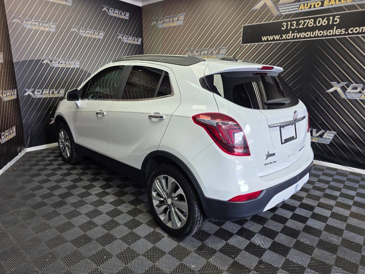 Used 2017 Buick Encore Preferred FWD image 8