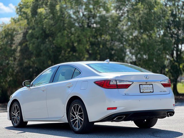 Used 2016 Lexus ES 350 w/ Luxury Package w/Wood Trim FWD image 7