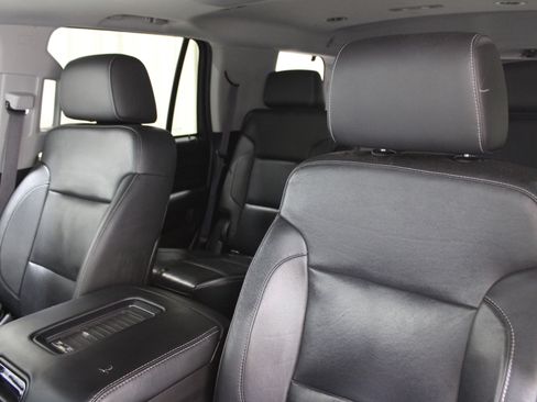 Used 2016 GMC Yukon SLT w/ Open Road Package image 5