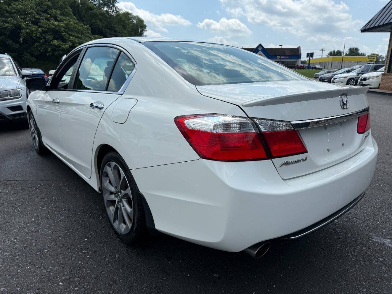 Used 2013 Honda Accord Sport image 7