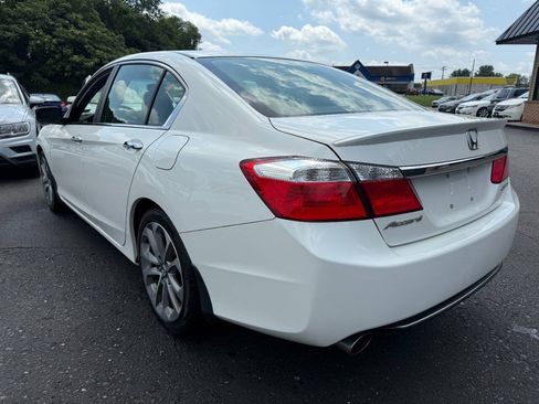 Used 2013 Honda Accord Sport image 7