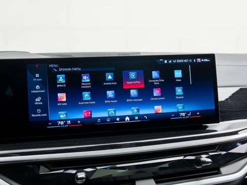 Used 2025 BMW X5 M60i image 26