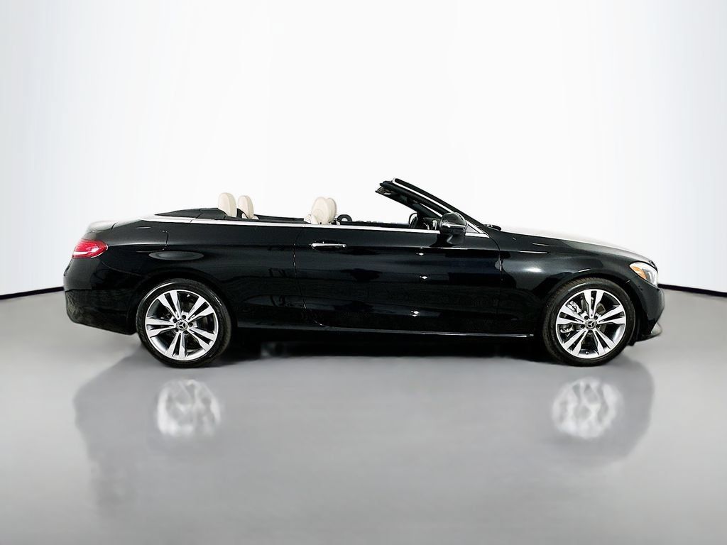 Used 2018 Mercedes-Benz C 300 Cabriolet image 9