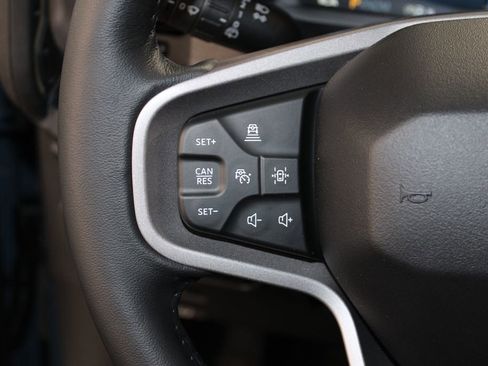 New 2025 Ford Bronco Badlands image 34