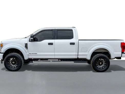 Used 2022 Ford F250 XLT w/ XLT Value Package image 12