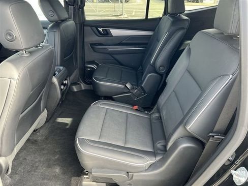 Certified 2025 Buick Enclave Preferred AWD/4WD image 28