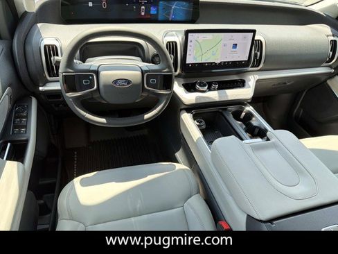 New 2026 Ford Expedition Active RWD image 22