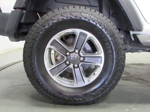 Used 2021 Jeep Wrangler Unlimited Sport AWD/4WD image 9