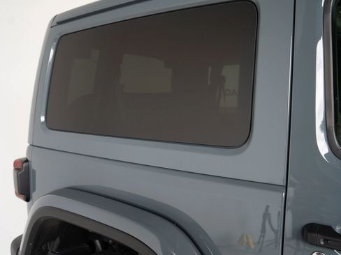 Used 2024 Jeep Wrangler Rubicon image 68