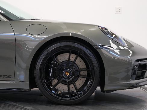 Used 2022 Porsche 911 Targa 4 GTS image 57