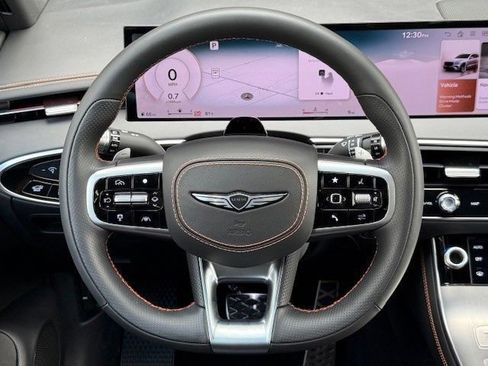 New 2026 Genesis GV70 2.5T Sport Prestige AWD/4WD image 33