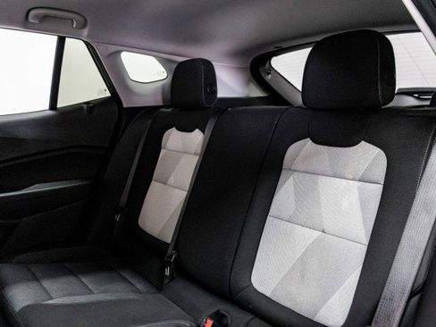 Used 2024 Chevrolet Trax LS image 21