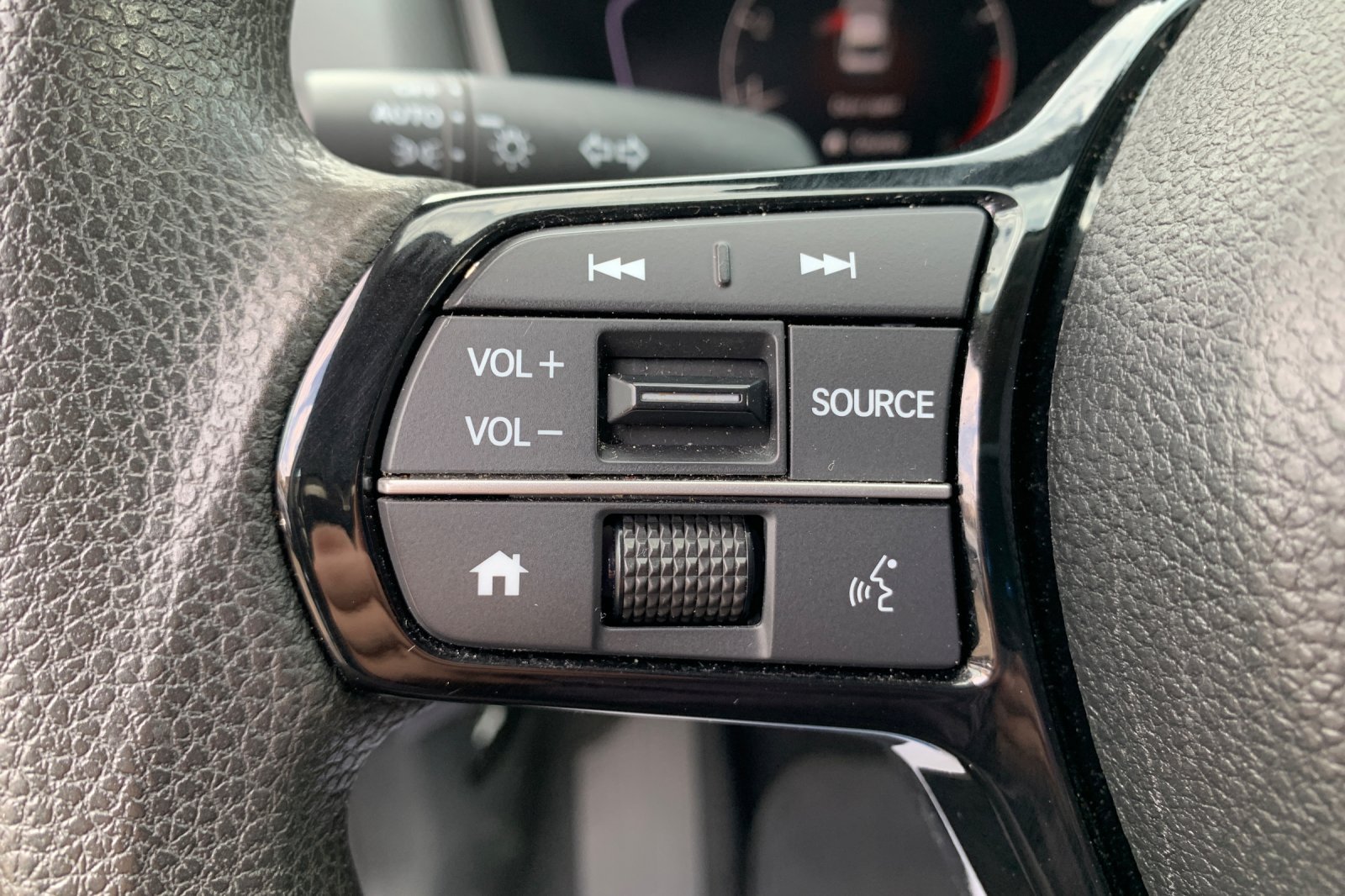 Certified 2025 Honda Civic LX image 26