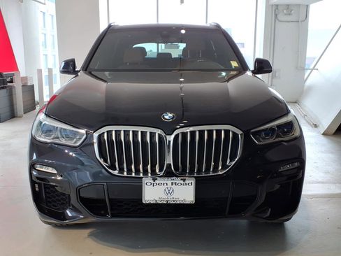 Used 2019 BMW X5 xDrive50i w/ M Sport Package AWD/4WD image 2