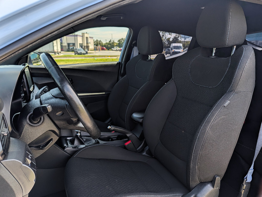 Used 2019 Hyundai Veloster N N FWD image 11