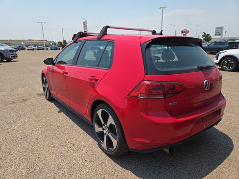 Used 2017 Volkswagen GTI S FWD image 5