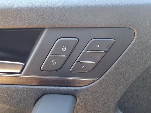 Used 2023 Audi Q5 2.0T Premium Plus w/ Premium Plus Package image 8