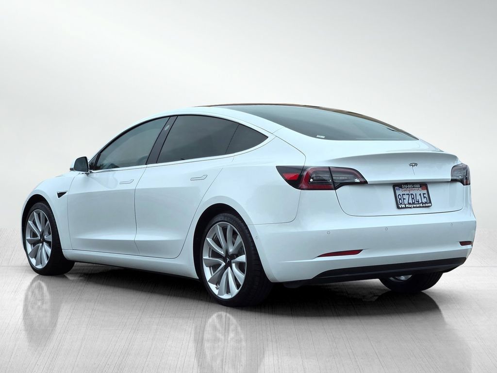 Used 2018 Tesla Model 3 Long Range RWD image 7