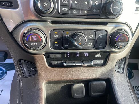 Used 2018 Chevrolet Tahoe LT image 22