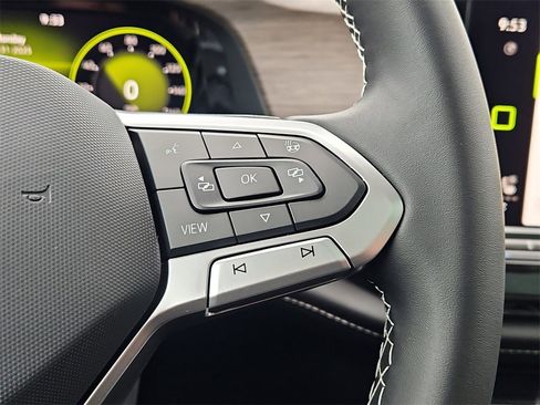 New 2025 Volkswagen Atlas SEL image 20