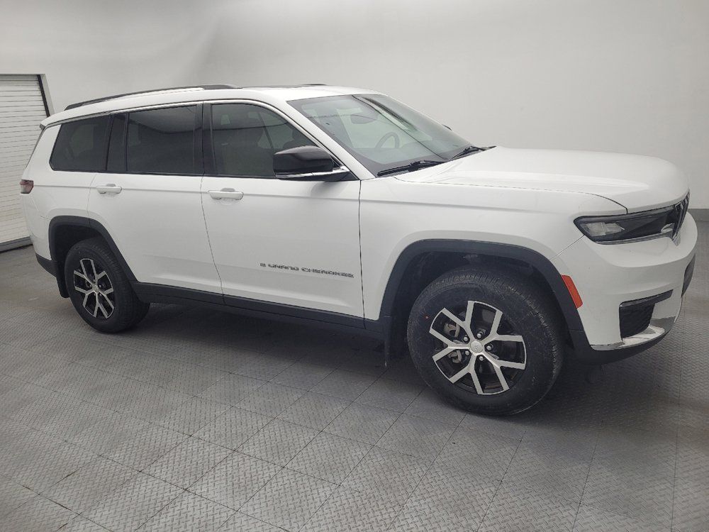 Used 2023 Jeep Grand Cherokee L Limited w/ MOPAR Finishing Package RWD image 11