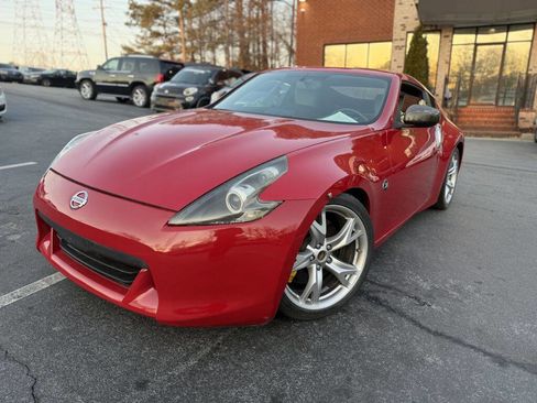 Used 2009 Nissan 370Z Touring w/ Sport Pkg image 1