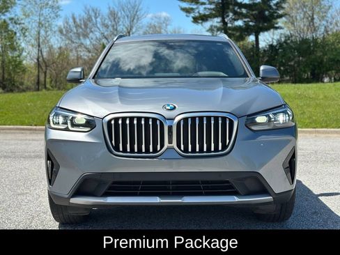 Used 2024 BMW X3 xDrive30i w/ Premium Package w/ZPA AWD/4WD image 2