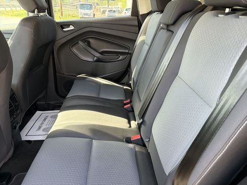 Used 2018 Ford Escape SE AWD/4WD image 13